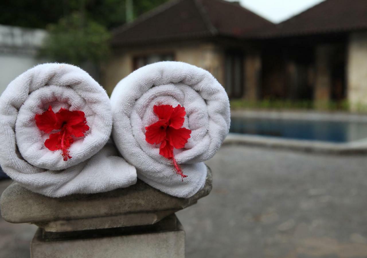 Taman Sari Cottages Kuta Lombok Esterno foto